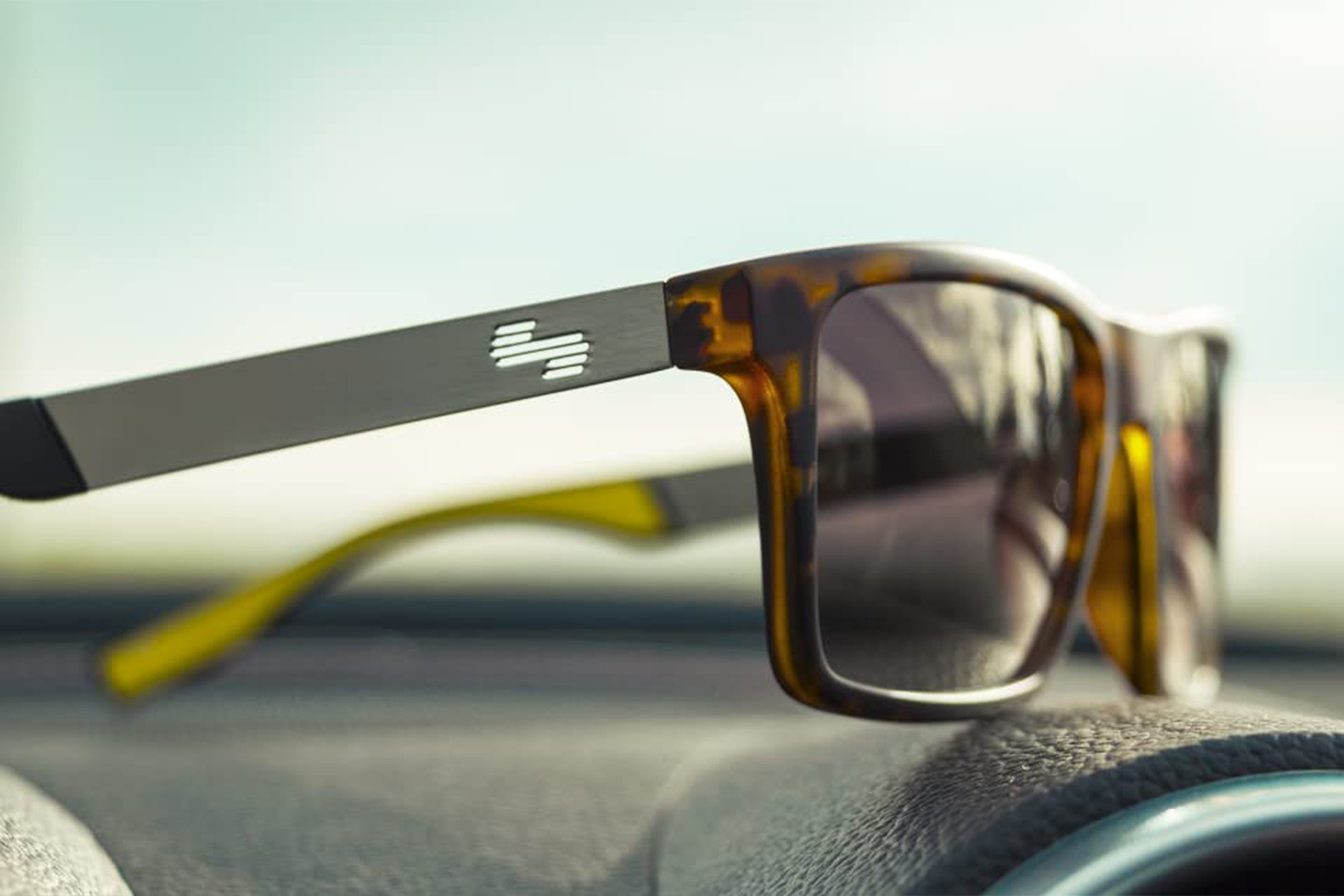 SUNDOG EYEWEAR CMC Design